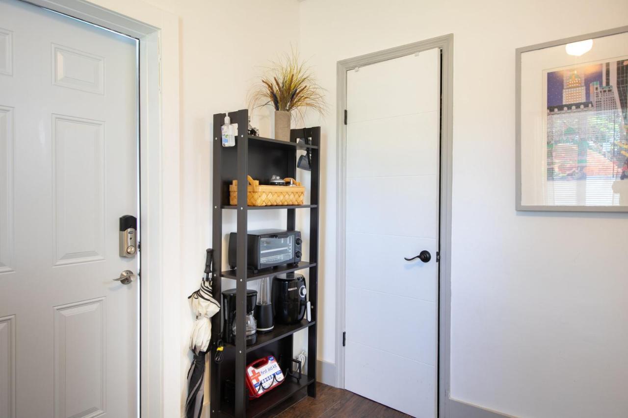 Suite Life At Chez Mercedes Miami Exterior photo